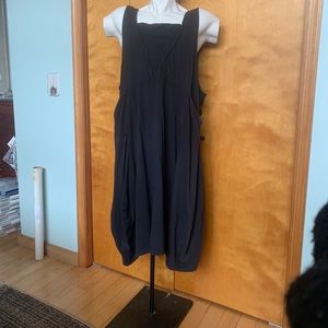 COPY - BF Jumper; pockets, V front detail, ties